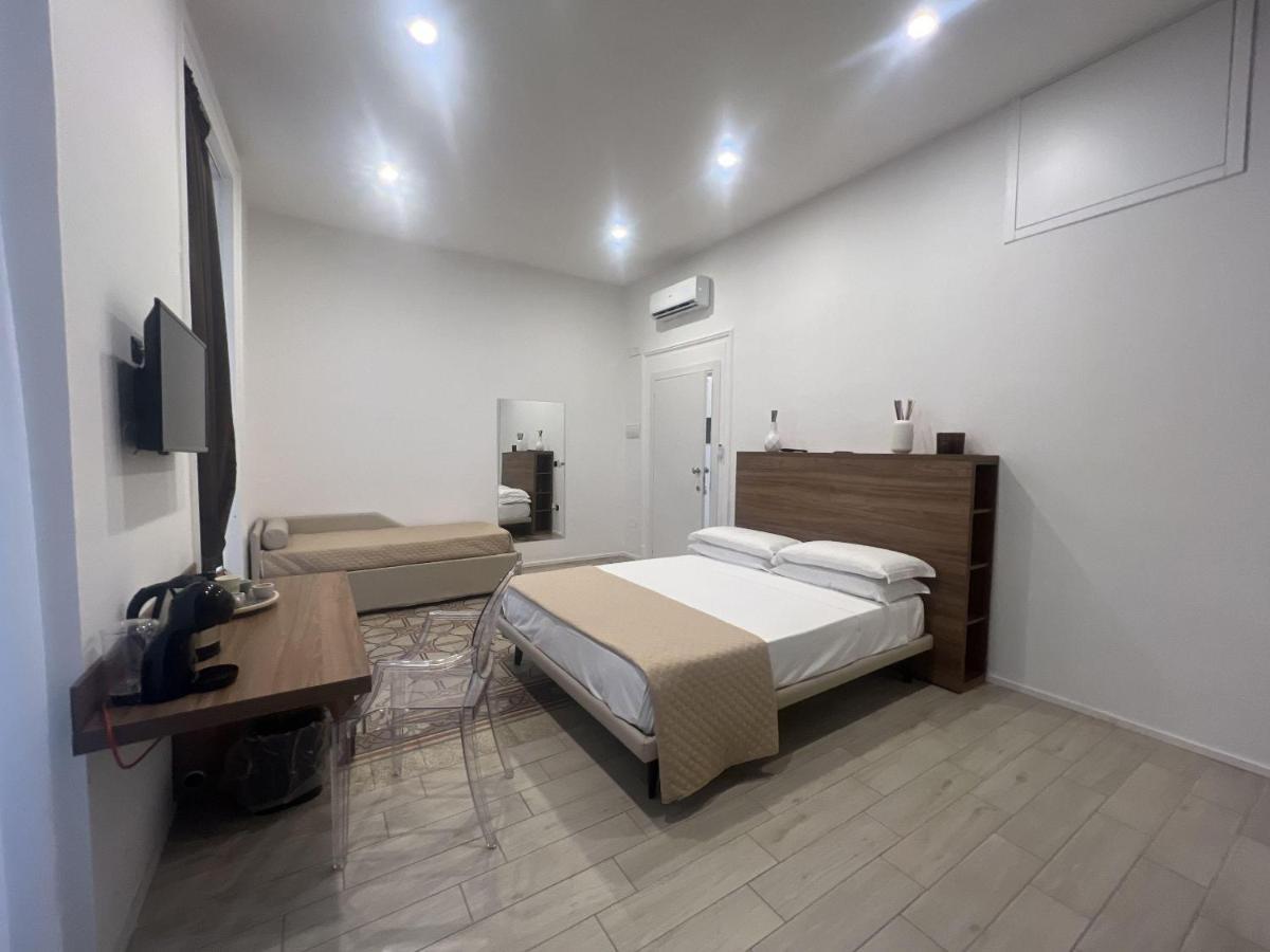 La Piazza Suite Napoli Dış mekan fotoğraf