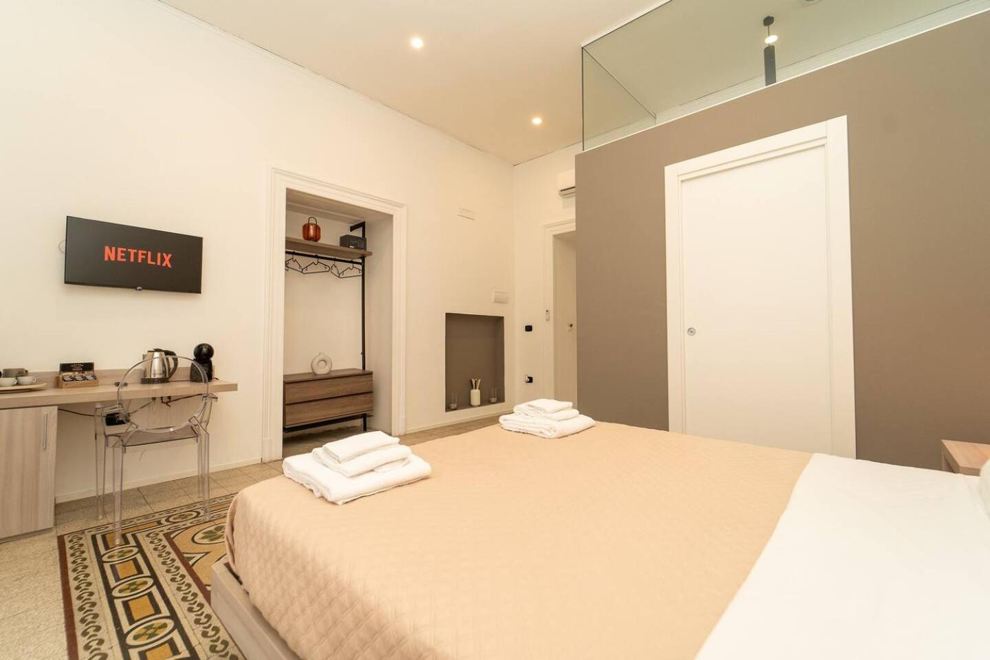La Piazza Suite Napoli Dış mekan fotoğraf