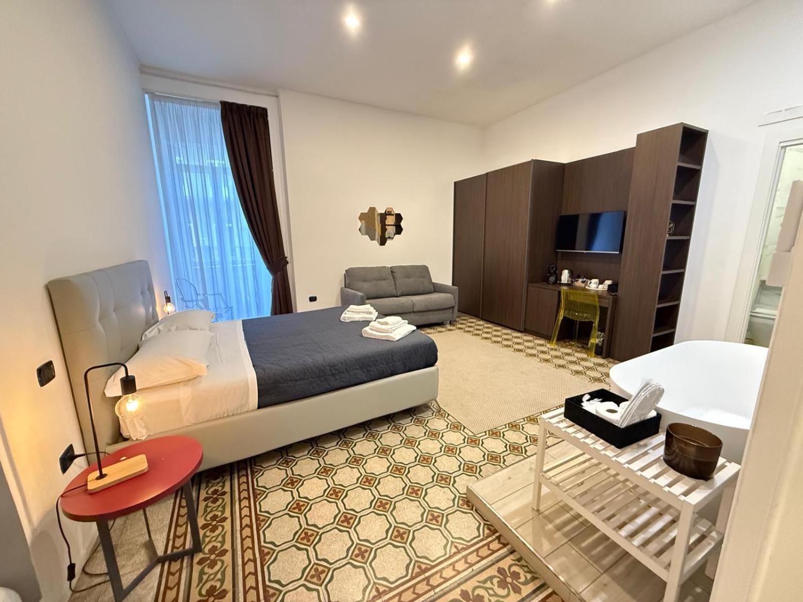 La Piazza Suite Napoli Dış mekan fotoğraf