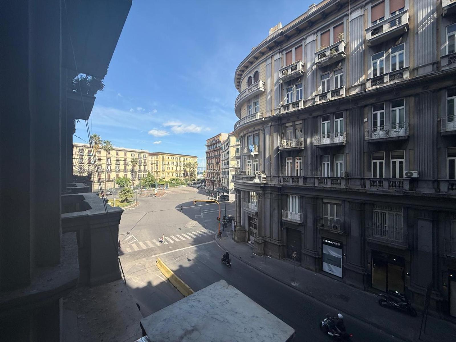 La Piazza Suite Napoli Dış mekan fotoğraf